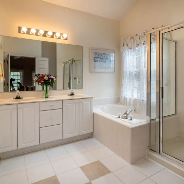 bathroom contractors in clearwater